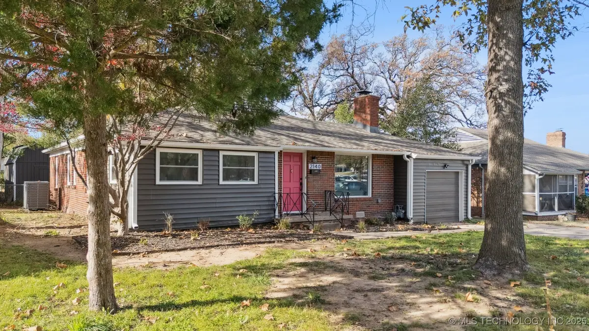 2140 S Columbia Avenue, Tulsa, OK 74114 - Image #1