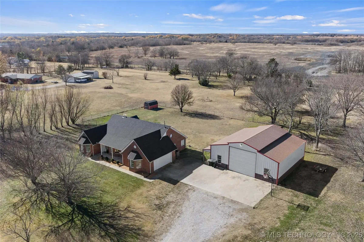 282 Country Estates Drive, Springer, OK 73458 - Image #1