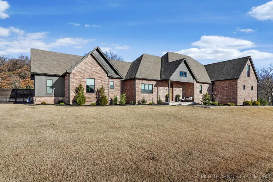 4861 W 77th Court S, Tulsa, OK 74132 - Image #2