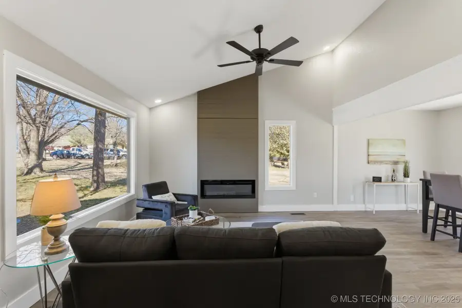 8417 Meadowside Lane, Sapulpa, OK 74131 - Image #3