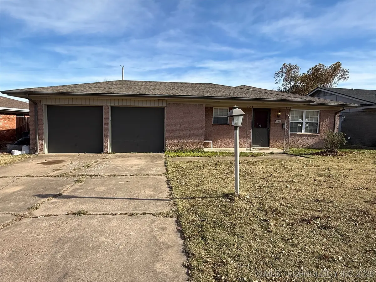 131 S 117th East Avenue, Tulsa, OK 74128 - Image #1