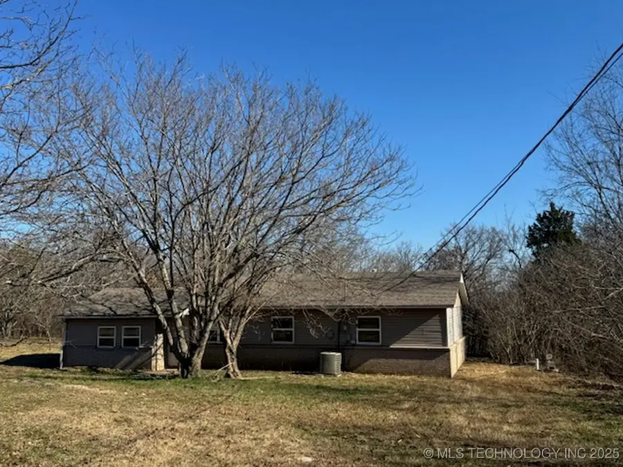 90637 S 4697 Road, Stilwell, OK 74960 - Image #2