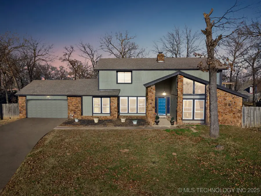2323 N Union Place, Tulsa, OK 74127 - Image #2