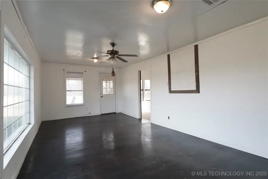 2015 S 14th Street, Okemah, OK 74859 - #3