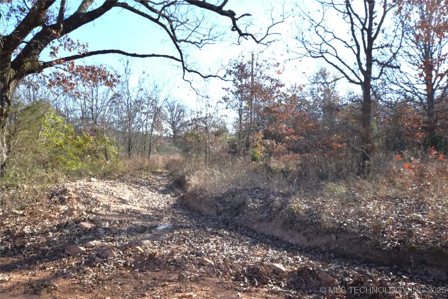 85200 S 4686 Road, Stilwell, OK 74960 - Image #3