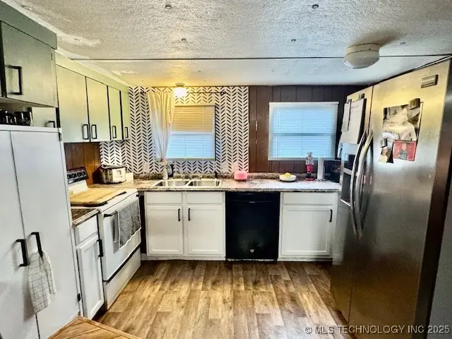 4268 Aqua, Kingston, OK 73439 - Image #2