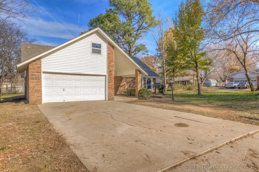 900 W Boston Street, Broken Arrow, OK 74012 - Image #3