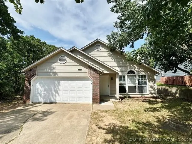 4013 S 75th West Avenue, Tulsa, OK 74107 - Image #1