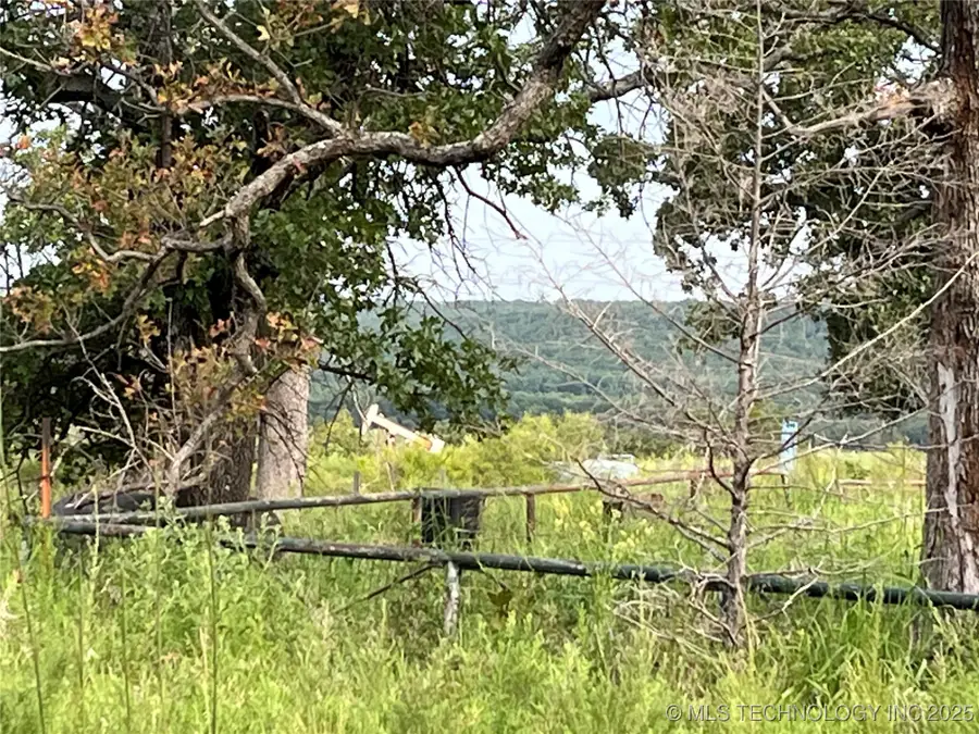 2822 Lott Bottom Road, McAlester, OK 74501 - Image #2