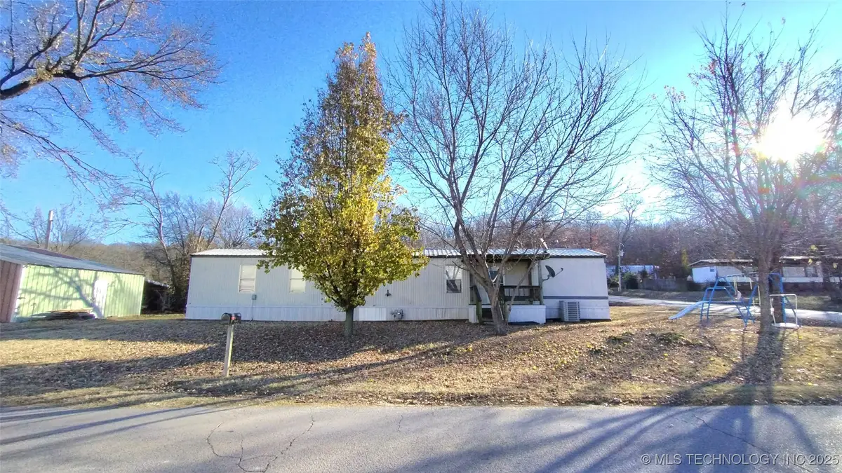 235 S Cherokee, Stilwell, OK 74960 - Image #1