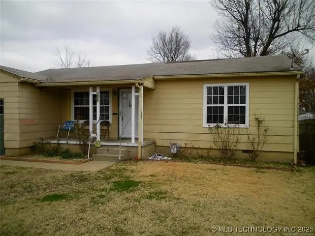 1529 N Columbia Place, Tulsa, OK 74110 - Image #1