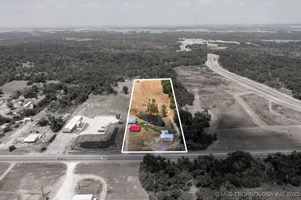 1722 Highway 70 E, Kingston, OK 73439 - Image #1