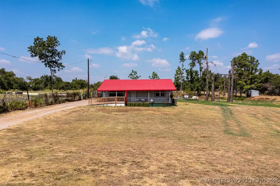 1722 Highway 70 E, Kingston, OK 73439 - Image #2