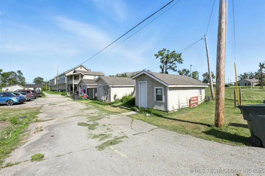 507 S Maryland Avenue, Claremore, OK 74017 - Image #2