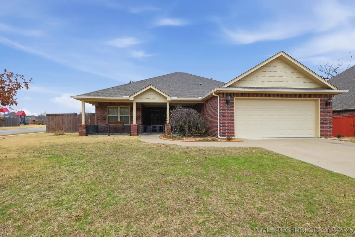 1231 W Keeling Avenue, Sapulpa, OK 74066 - Image #1