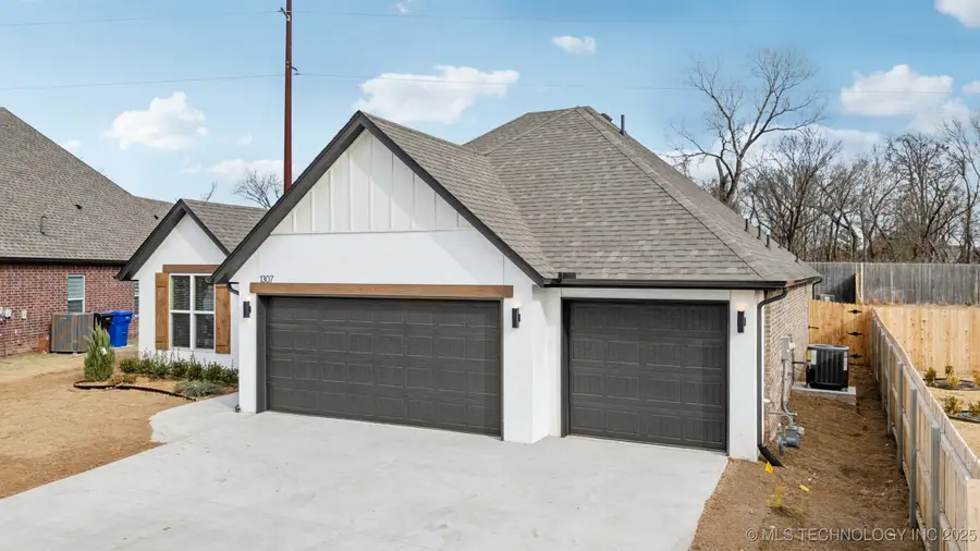 1307 N Beech Street, Broken Arrow, OK 74012 - Image #3