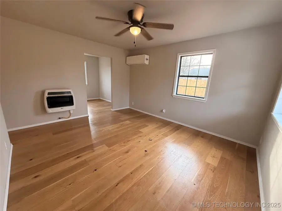 606 N Broadway Avenue, Haskell, OK 74436 - #3