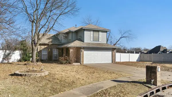 4209 S Chestnut Court, Broken Arrow, OK 74011