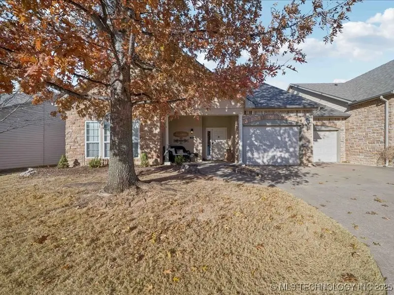 5010 W Birmingham Place, Broken Arrow, OK 74011 - Image #1