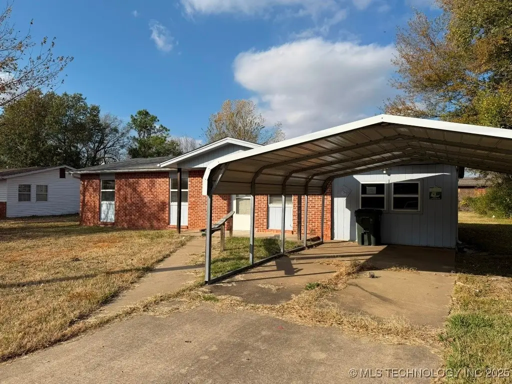 1509 E 4th Street, Okmulgee, OK 74447 - Image #1