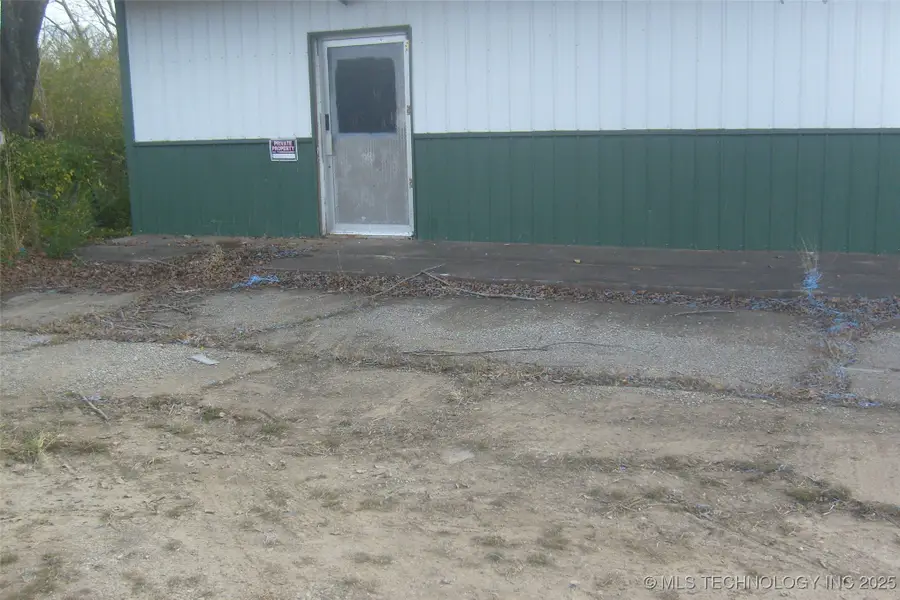 15096 St Hwy 113 Canadian Shores Highway N #1, Indianola, OK 74442 - Image #3