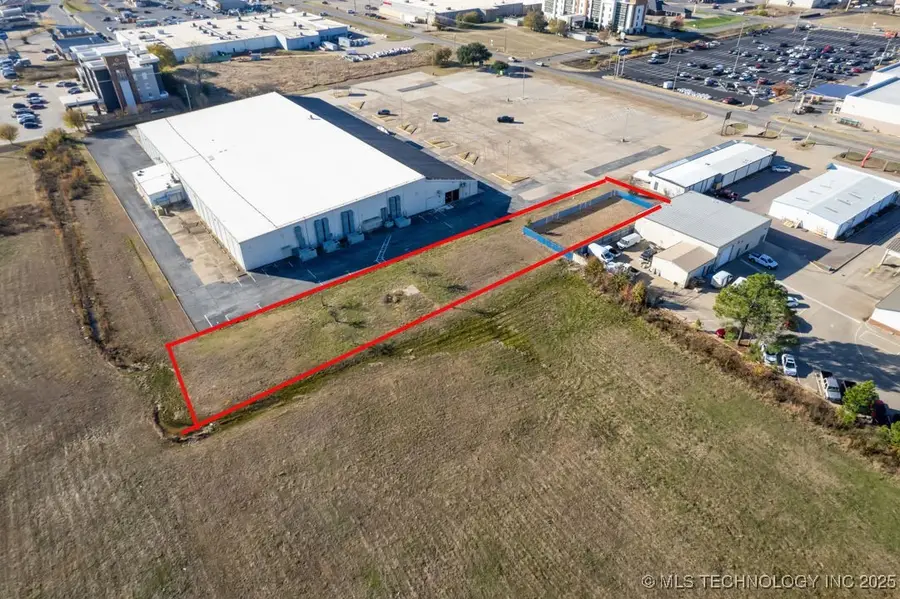 Radio, Durant, OK 74701 - Image #2