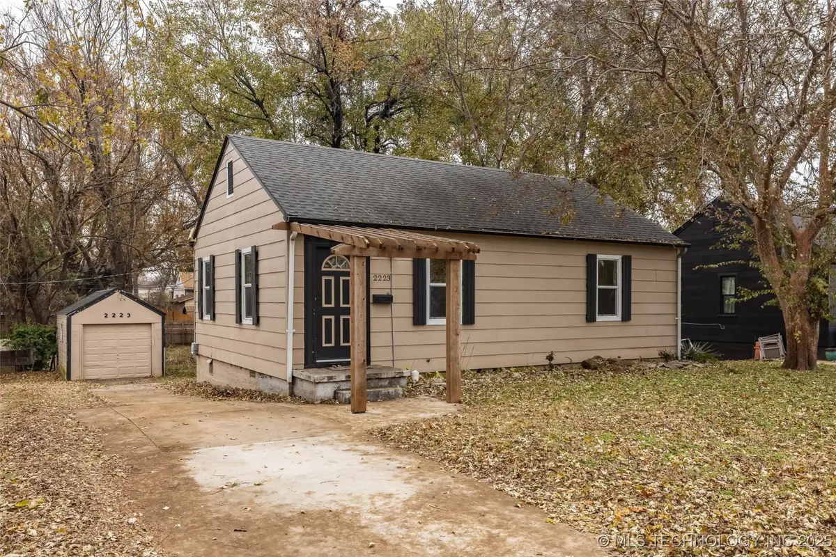 2223 S Oswego Avenue, Tulsa, OK 74114 - Image #1
