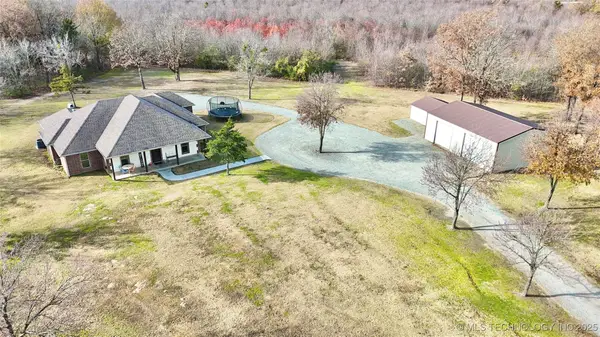 300 S Dority Street, Stigler, OK 74462