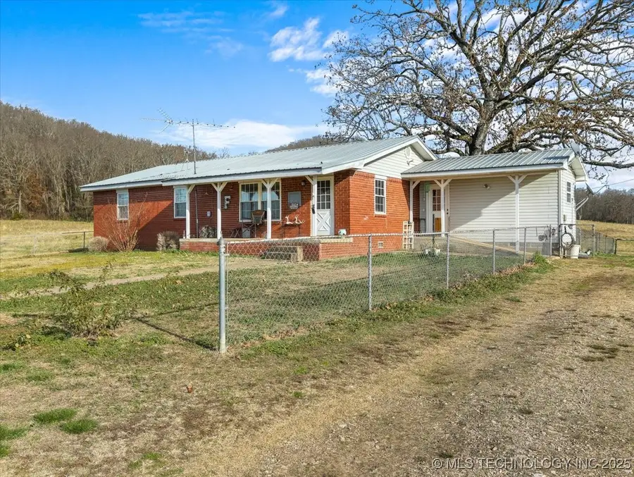 5720 N 595 Road, Proctor, OK 74457 - Image #2