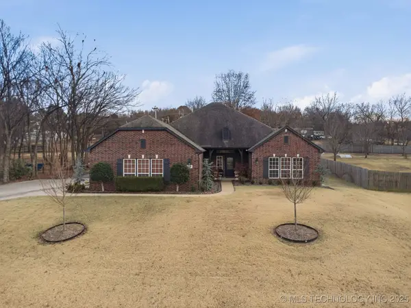 12574 Kathy Lane, Glenpool, OK 74033