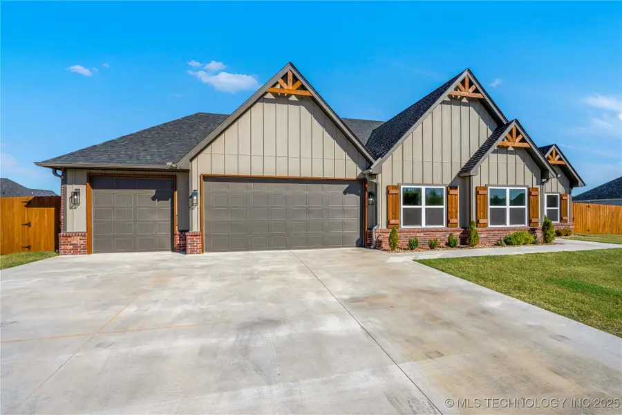 302 Blanco Bend Drive, Stillwater, OK 74074 - Image #2