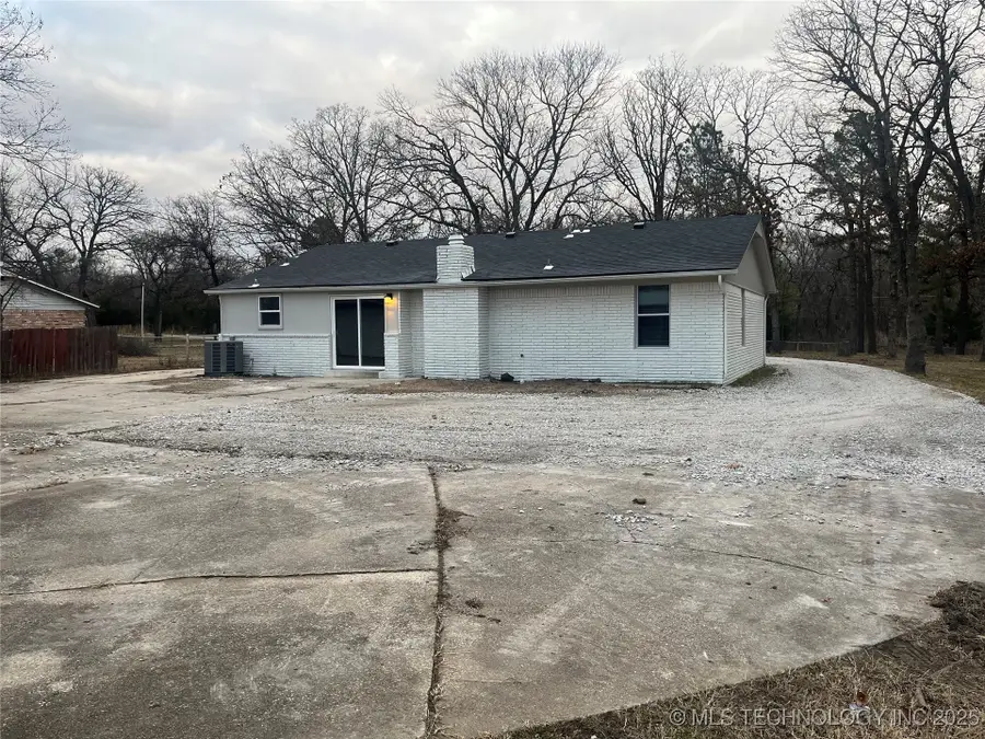 11204 S 153rd West Avenue, Sapulpa, OK 74066 - Image #2