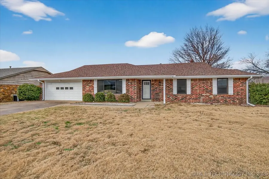 6736 Dorsett Drive, Bartlesville, OK 74006 - Image #2