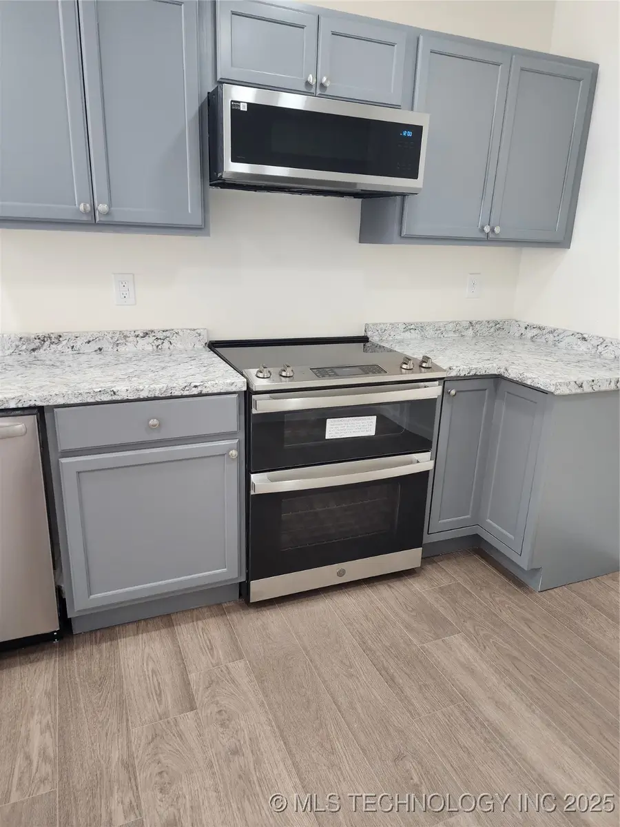 512 N 38th West Avenue, Tulsa, OK 74127 - Image #3