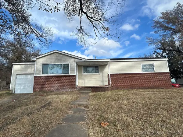 805 N Ash Avenue, Sand Springs, OK 74063