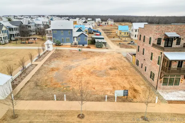 47 Water Street, Carlton Landing, OK 74432