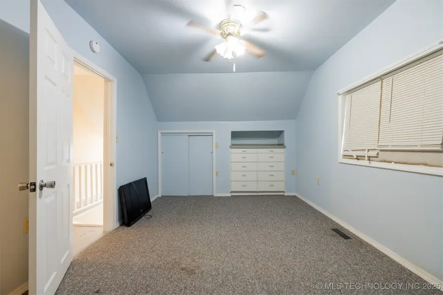 901 S Florida Avenue, Okmulgee, OK 74447 - Image #2