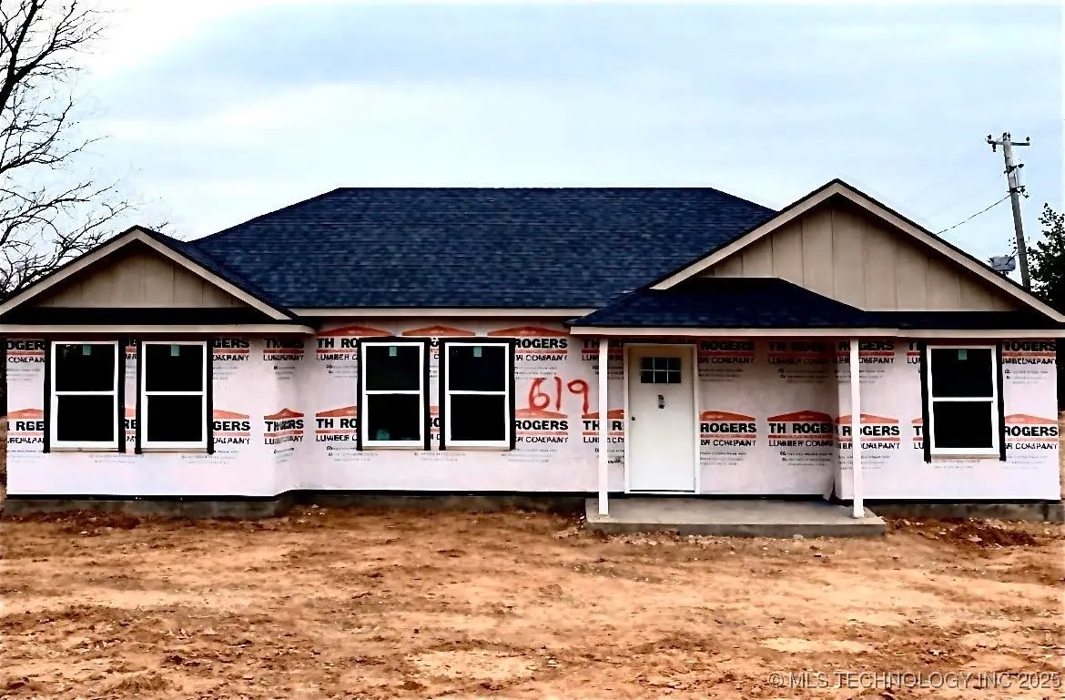 619 S Mckinley Street, Calera, OK 74730 - Image #1