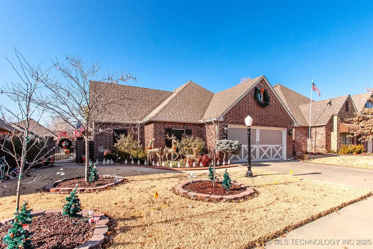 9010 N 100th East Avenue E, Owasso, OK 74055 - Image #1