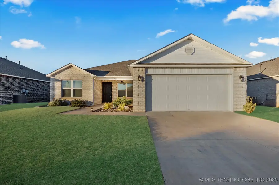 7413 E 158th Street S, Bixby, OK 74008 - Image #2