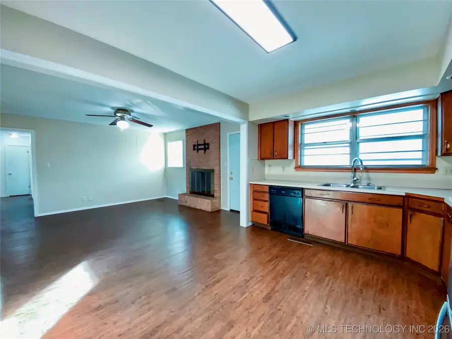 1550 S 68th East Avenue, Tulsa, OK 74112 - #3