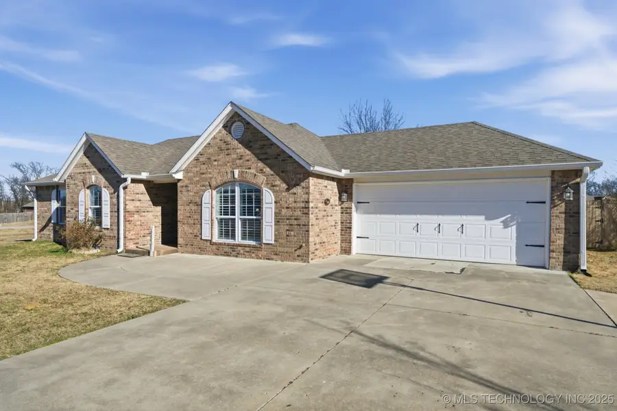 18777 S Birch Hollow Way, Claremore, OK 74017 - Image #3