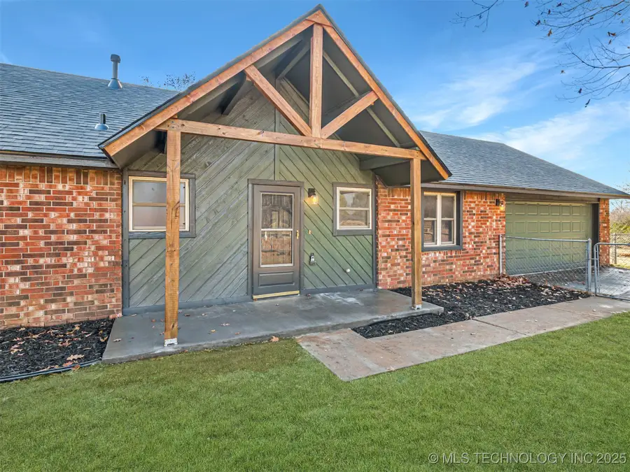 10754 E 530 Road, Claremore, OK 74019 - Image #3