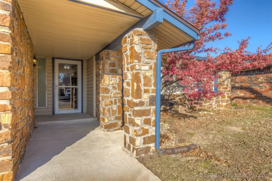 1912 W Delmar Street, Broken Arrow, OK 74012 - Image #3