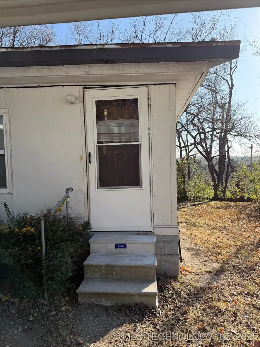 406 NE 4th, Wilburton, OK 74578 - Image #3