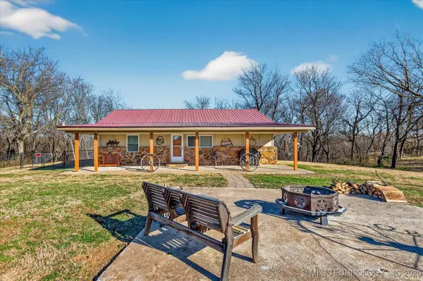 9403 E 159th Street, Collinsville, OK 74021