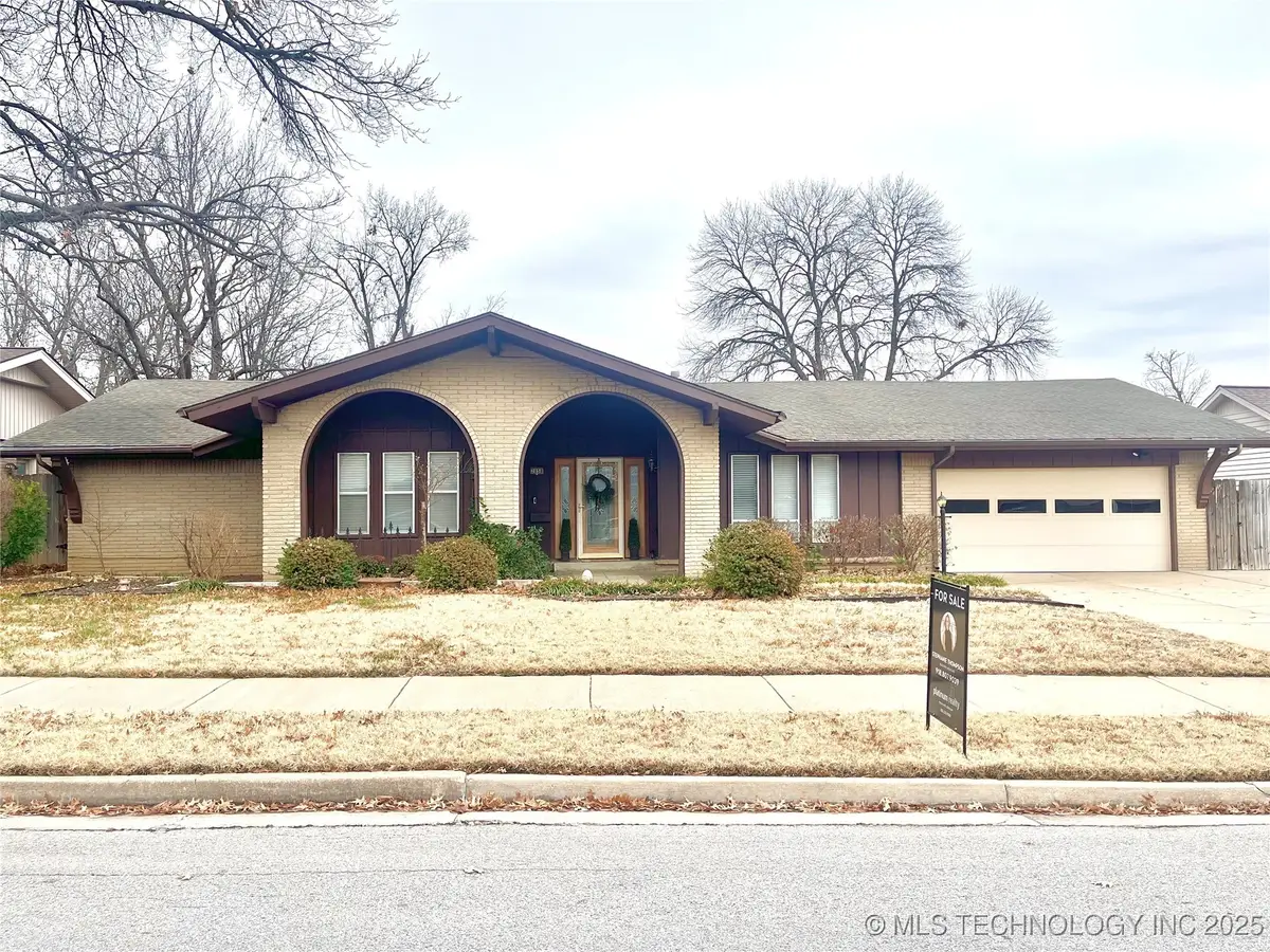7058 E 52 Place, Tulsa, OK 74145 - Image #1