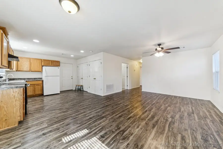 3711 W 54th Street, Tulsa, OK 74107 - Image #2