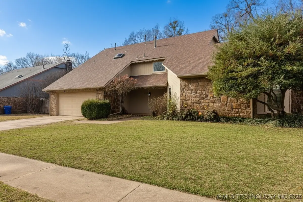 7004 S Peach Avenue, Broken Arrow, OK 74011 - Image #1