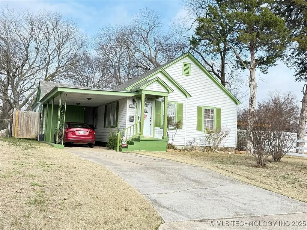 808 Hoover, Seminole, OK 74868 - Image #1